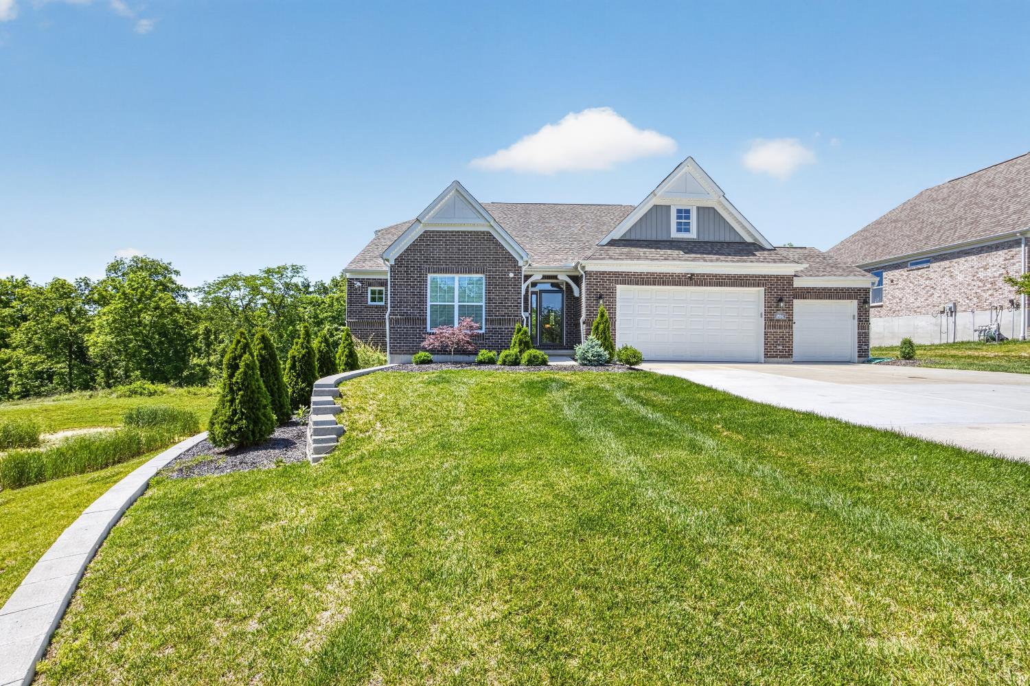 4994 Shadow Hawk Drive
