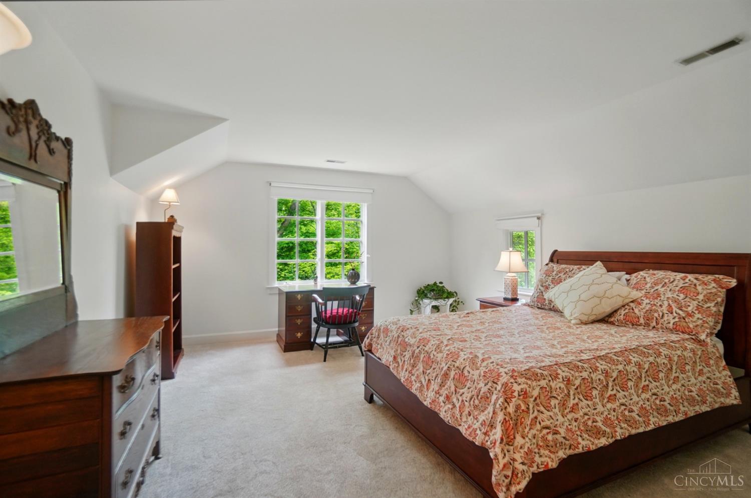 1194 Apple Hill Road, Anderson Twp, Ohio image 33