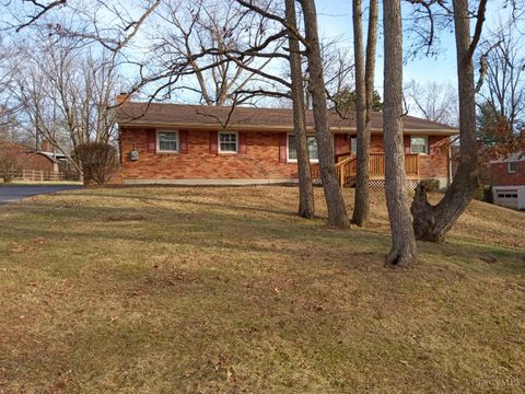 Photo of 11310 Foremark Drive, Blue Ash, OH 45241 (MLS # 1864942)