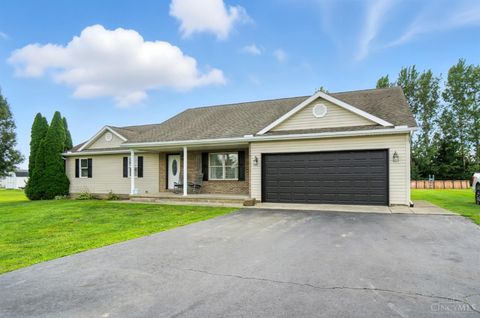 Photo of 241 Raycon Drive, Wilmington, OH 45177 (MLS # 1861775)