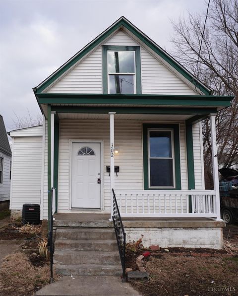 Photo of 302 Walnut Street, Elmwood Place, OH 45216 (MLS # 1867094)