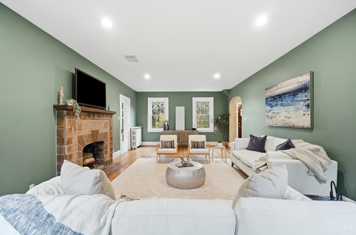 6105 Robison Road