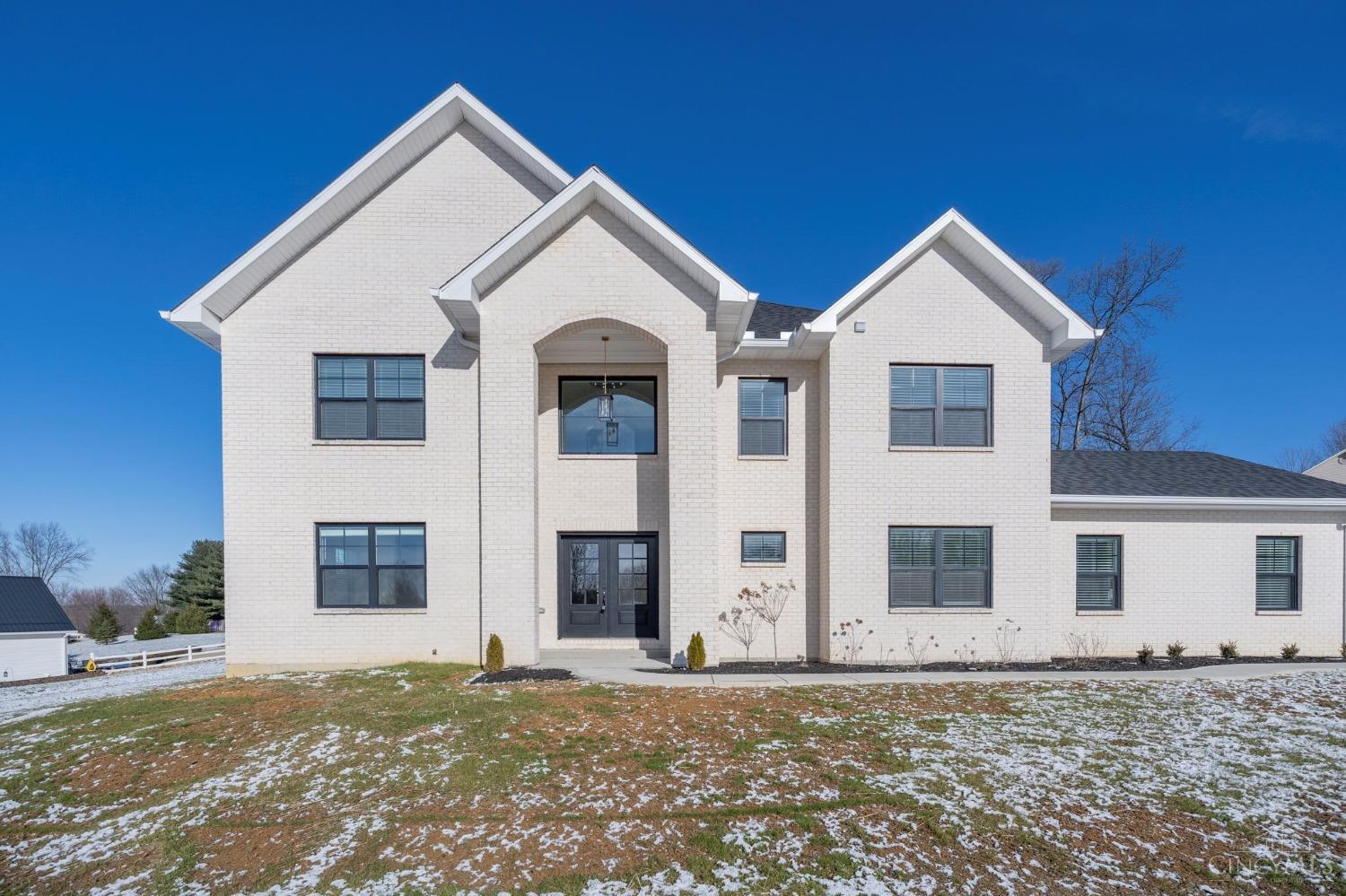 1324 Northwoods Drive, Hillsboro, Ohio image 3