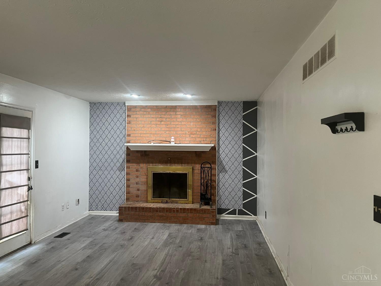 Liberty Twp, Ohio 45044, United States, 4 Bedrooms Bedrooms, ,3 BathroomsBathrooms,Residential,Pending,158082