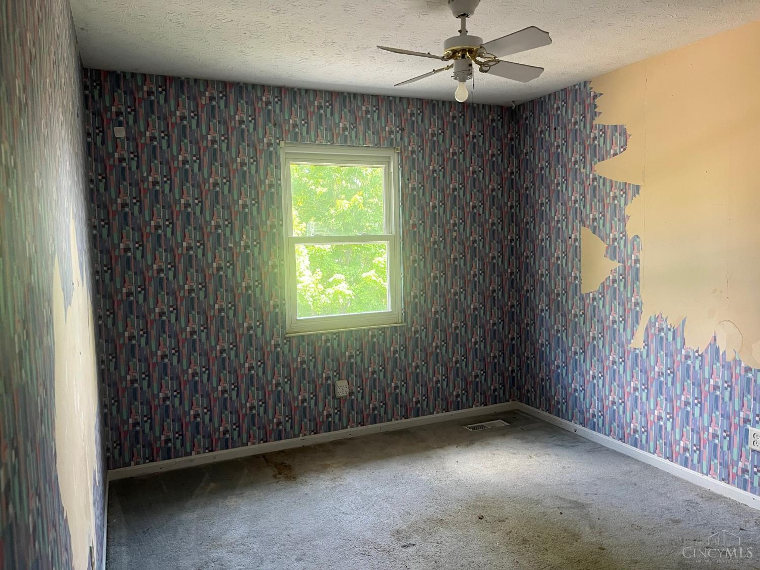 Liberty Twp, Ohio 45044, United States, 4 Bedrooms Bedrooms, ,3 BathroomsBathrooms,Residential,Pending,158082