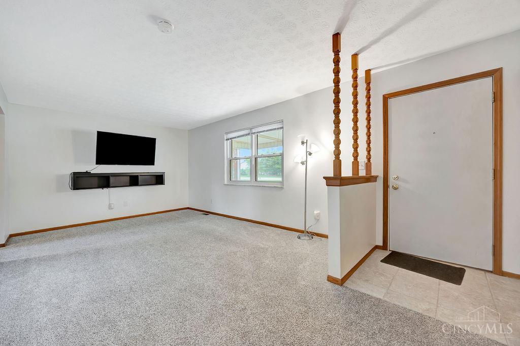 5878 River Road, Fairfield, Ohio image 7