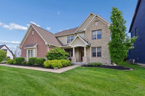 Photo of 4875 Heitmeyer Lane, Sycamore Township, OH 45242 (MLS # 1877652)