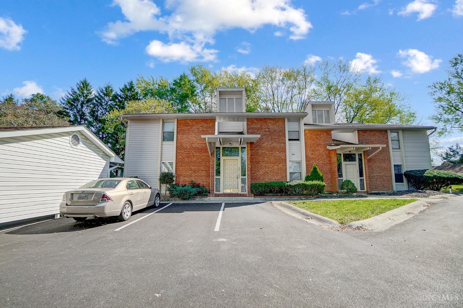 111 Ridge Road #301, Lebanon, Ohio image 1