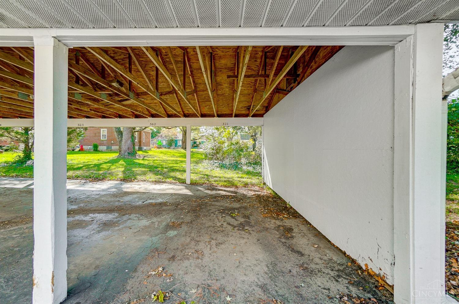 111 Ridge Road #301, Lebanon, Ohio image 32