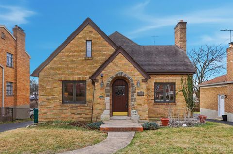 Photo of 3165 Werk Road, Cincinnati, OH 45211 (MLS # 1864379)