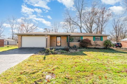 Photo of 1213 Teakwood Drive, Miami Township, OH 45150 (MLS # 1863270)
