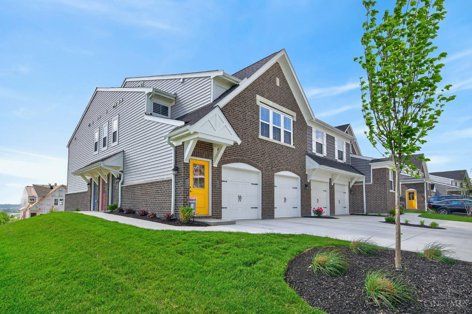 405 Bethpage Way