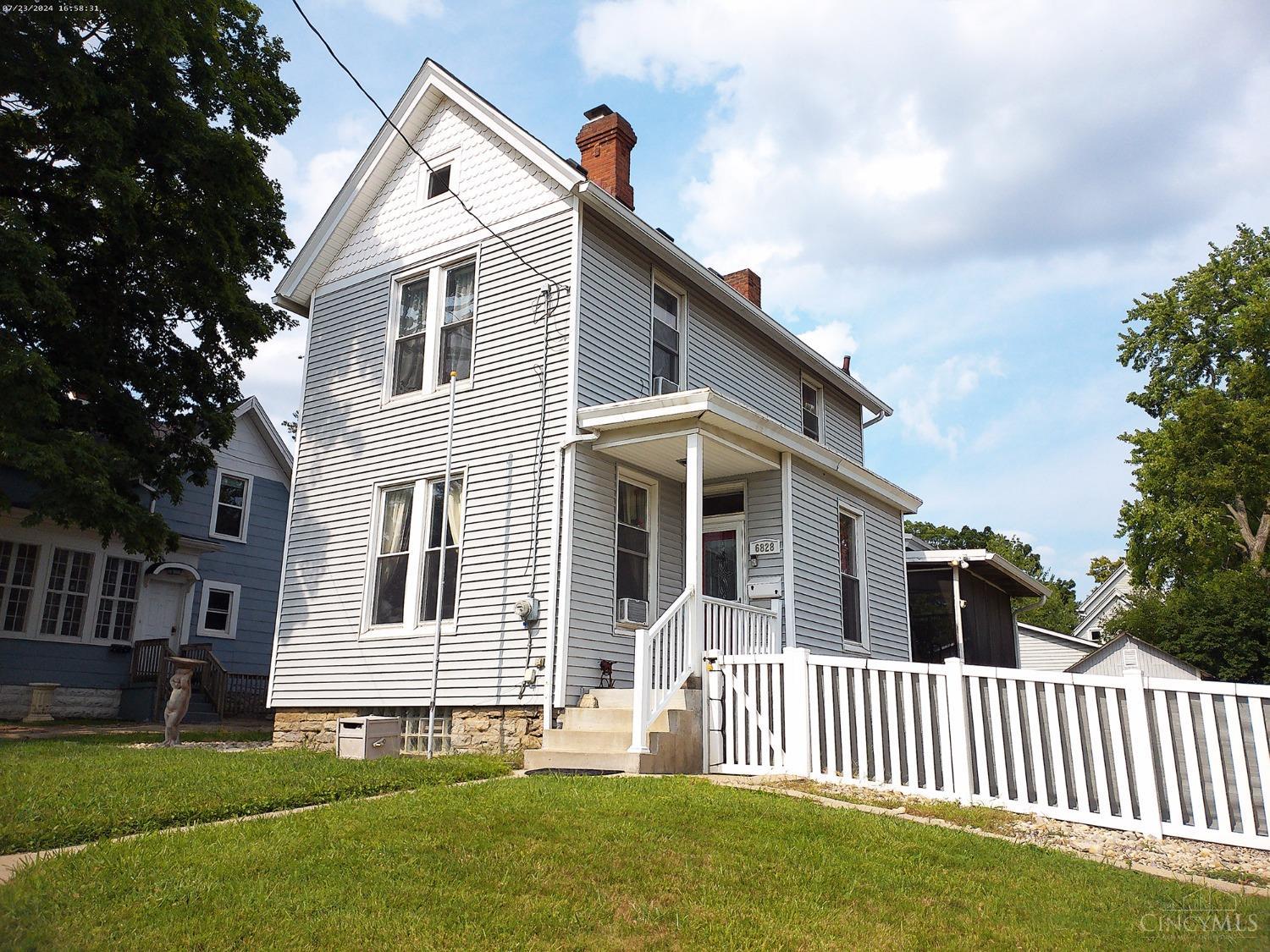 View Silverton, OH 45236 house