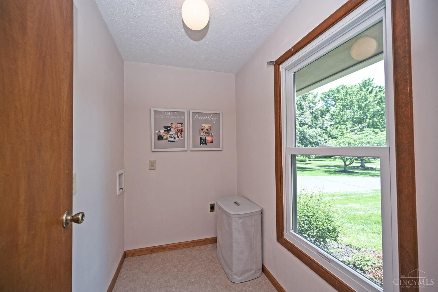 5366 Hickory Trail Lane