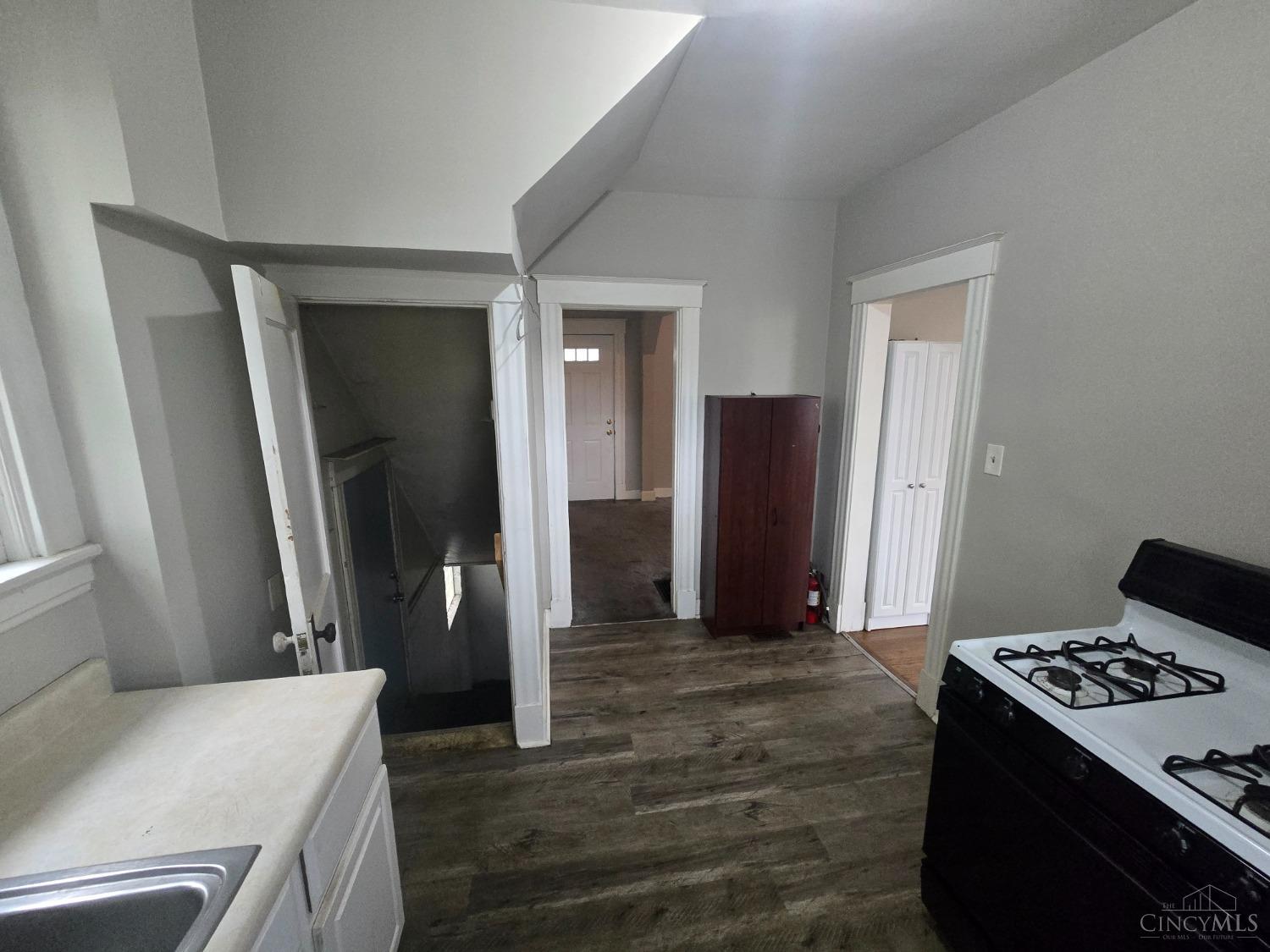 2712 Willard Avenue, Cincinnati, Ohio image 7