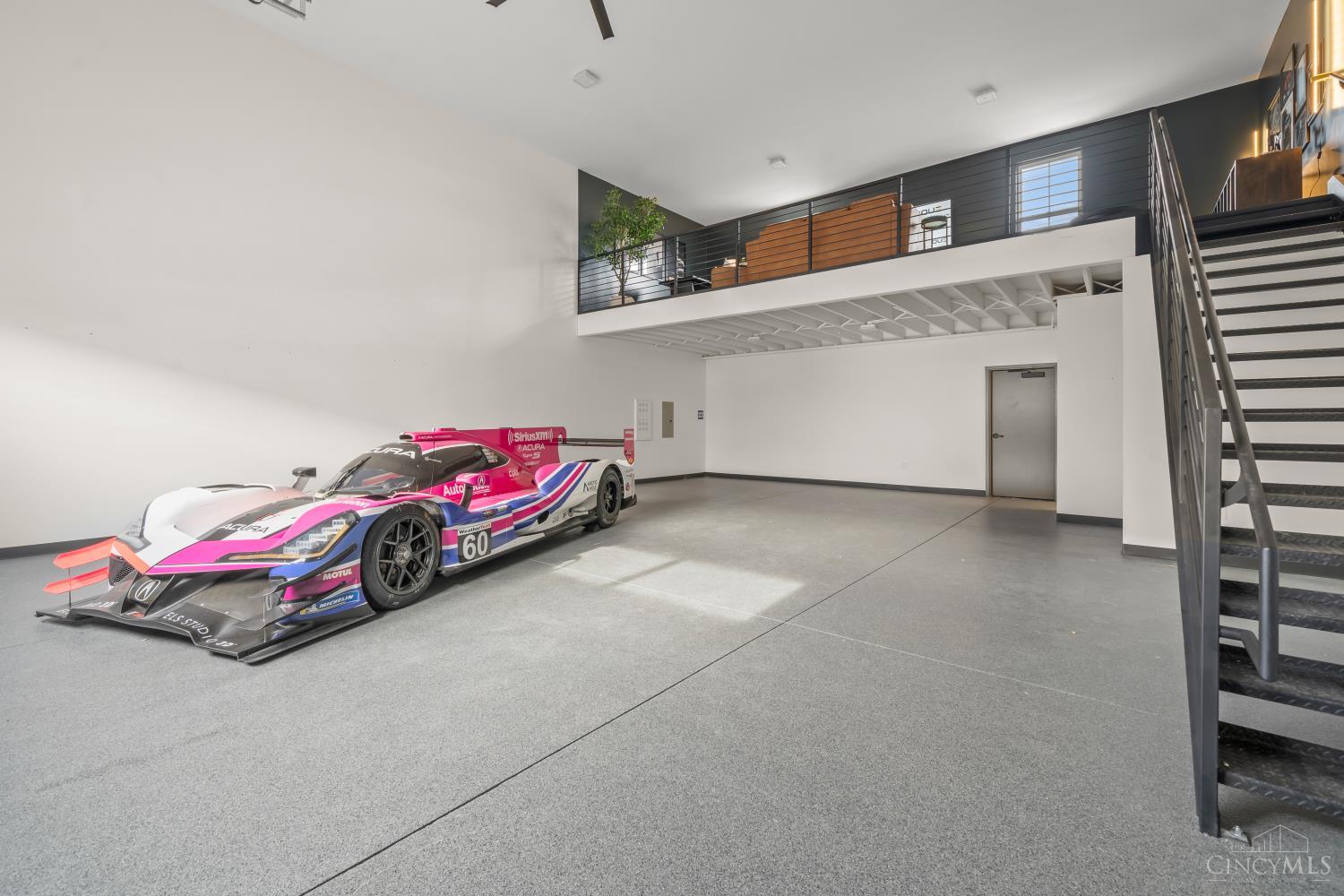 4477 Thirty Fourth Avenue 28