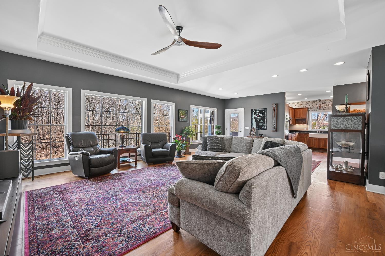 9867 Laurel Glen Drive