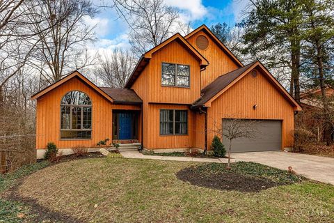 Photo of 485 White Oak Drive, Oxford, OH 45056 (MLS # 1866834)