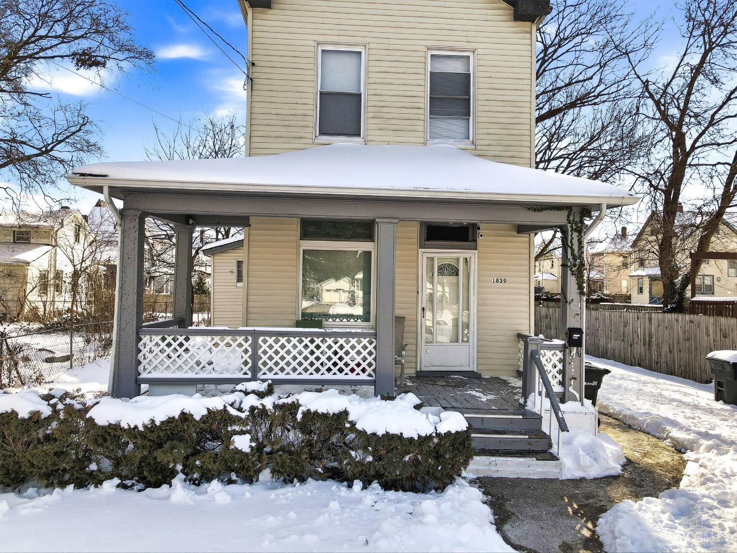 1839 Hopkins Avenue