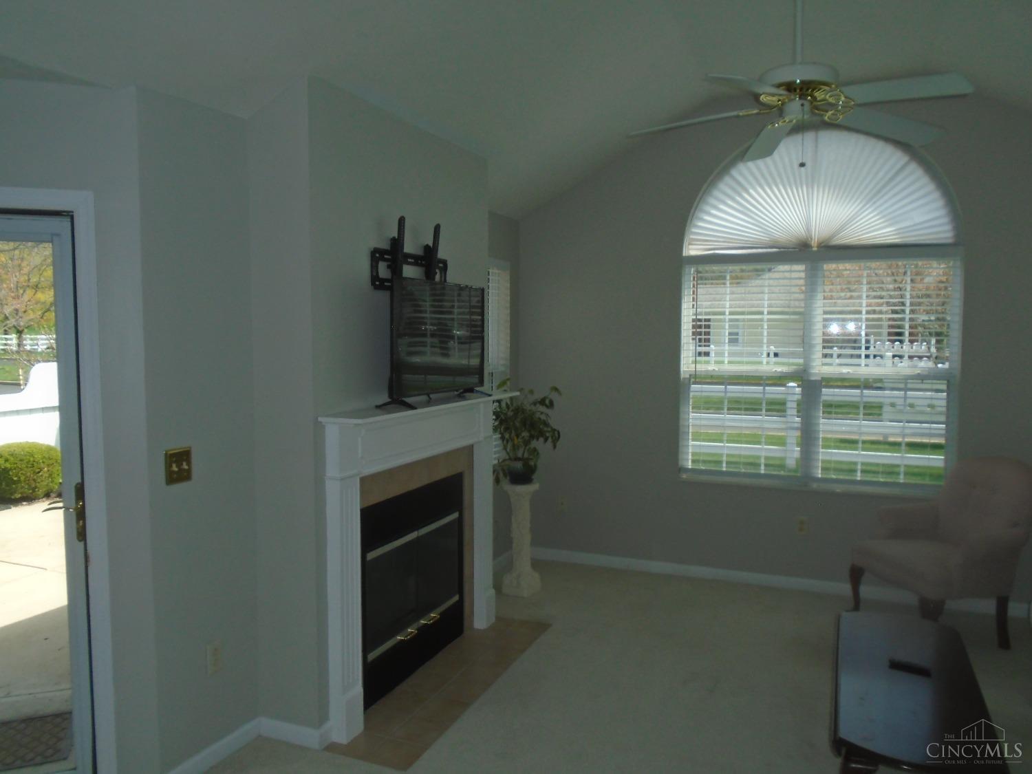 8347 Prairie Lake Boulevard #3B, West Chester, Ohio image 5
