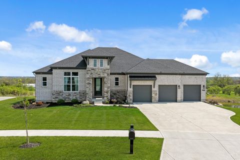 Photo of 5253 Brougham Lane, Liberty Township, OH 45011 (MLS # 1875185)