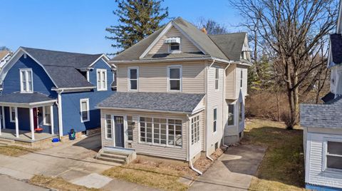 Photo of 146 N Spring Street, Wilmington, OH 45177 (MLS # 1870155)