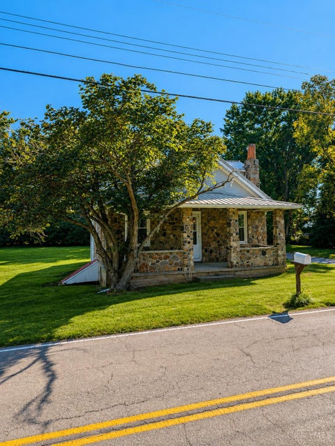 Photo of 6812 Goshen Road, Goshen, OH 45122 (MLS # 1892201)