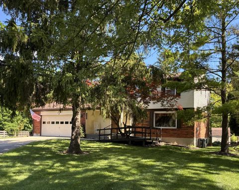 Photo of 8125 Woodward Drive, West Chester, OH 45069 (MLS # 1883920)