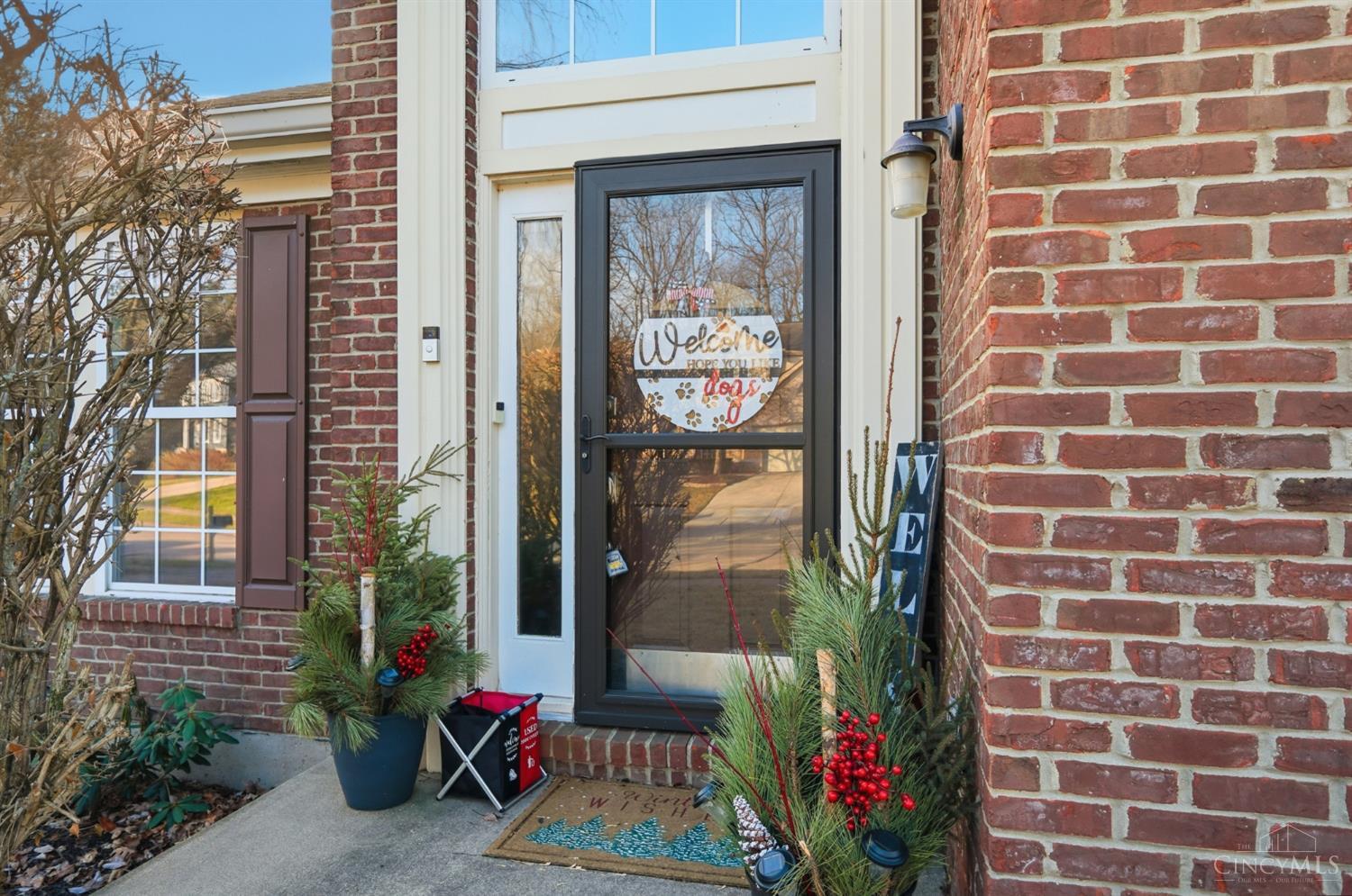 12173 Crestfield Court