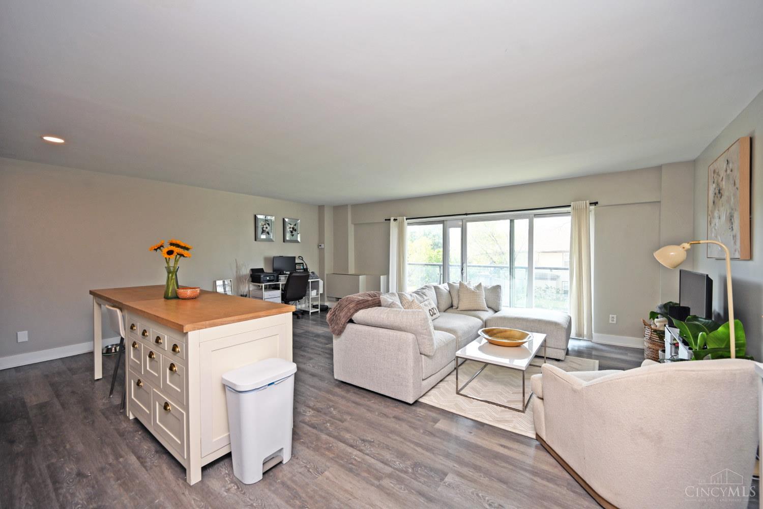 2200 Victory Parkway 710