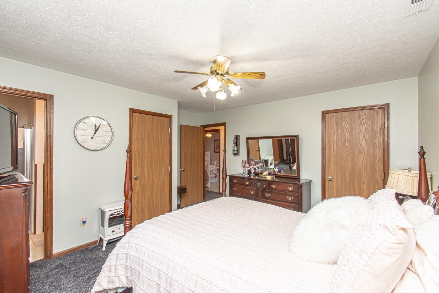 619 Lakengren Drive, Lakengren, Ohio image 26