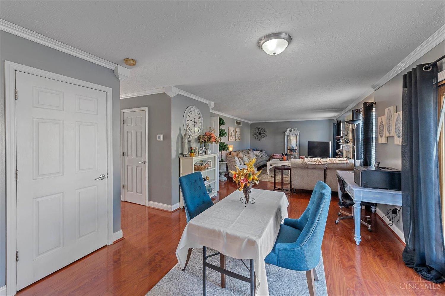 535 Teakwood Place, Trenton, Ohio image 11