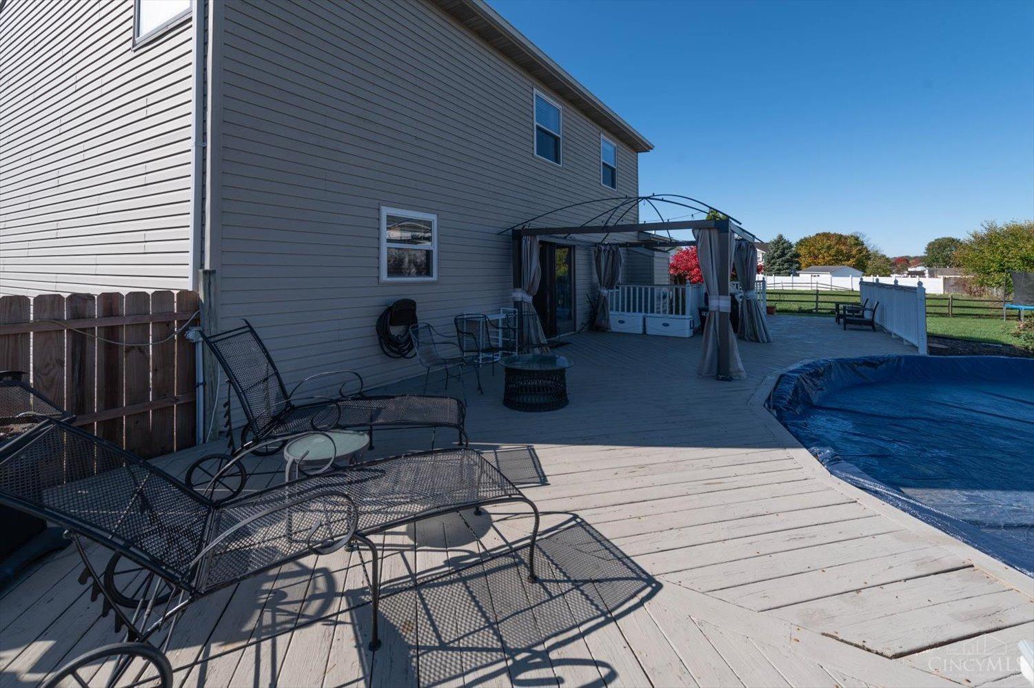 535 Teakwood Place, Trenton, Ohio image 32