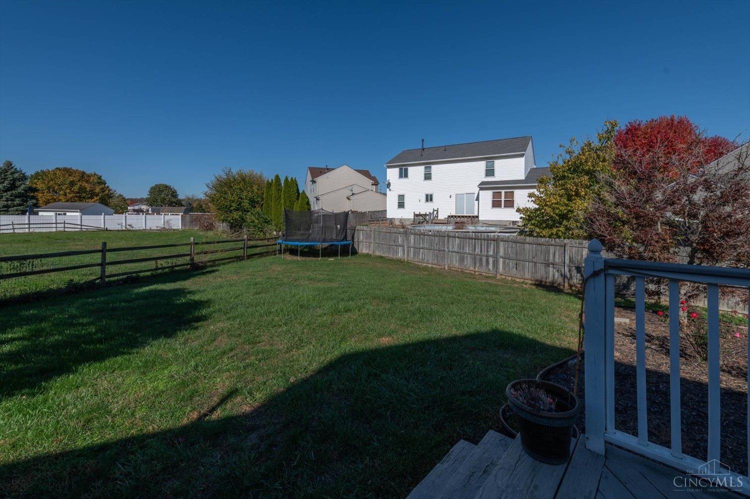 535 Teakwood Place, Trenton, Ohio image 35
