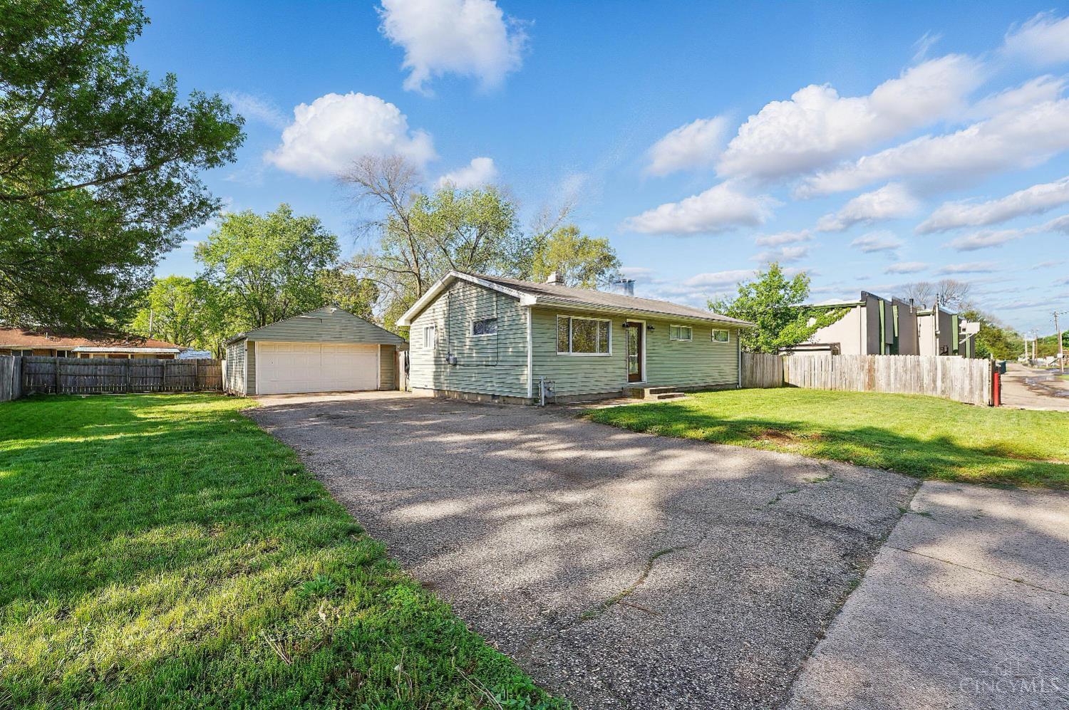 3329 Shadyview Road, Moraine, Ohio image 5