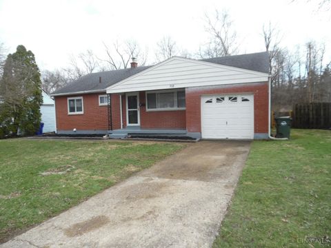 Photo of 751 Springvale Drive, Hamilton, OH 45913 (MLS # 1870821)