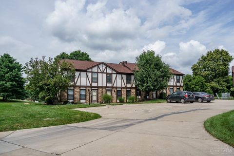 Condo For Sale - 7980 Tall Timbers Drive<br/> Hamilton County, Miami Twp, OH 45052