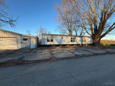 Homes For Sale - 17 S Nixon Avenue<br/> Peebles, OH 45660