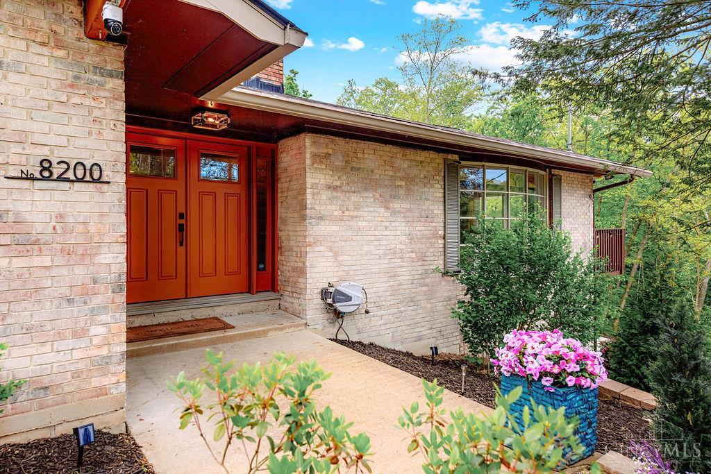8200 Hopper Road