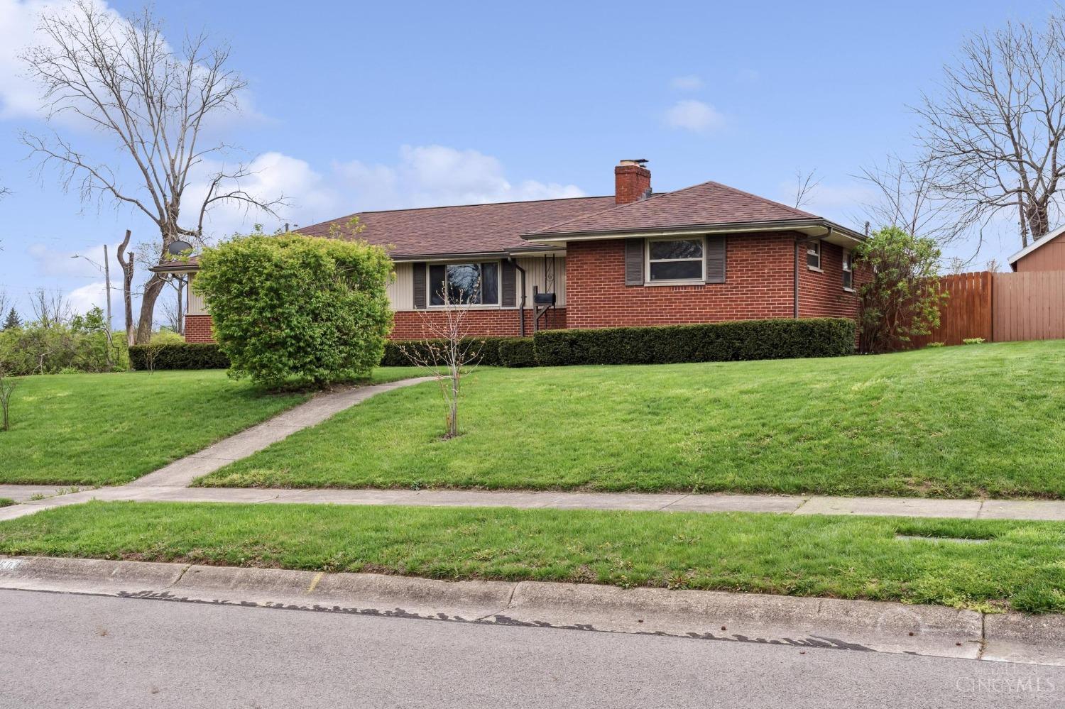 606 Valley View Drive, Middletown, Ohio image 30