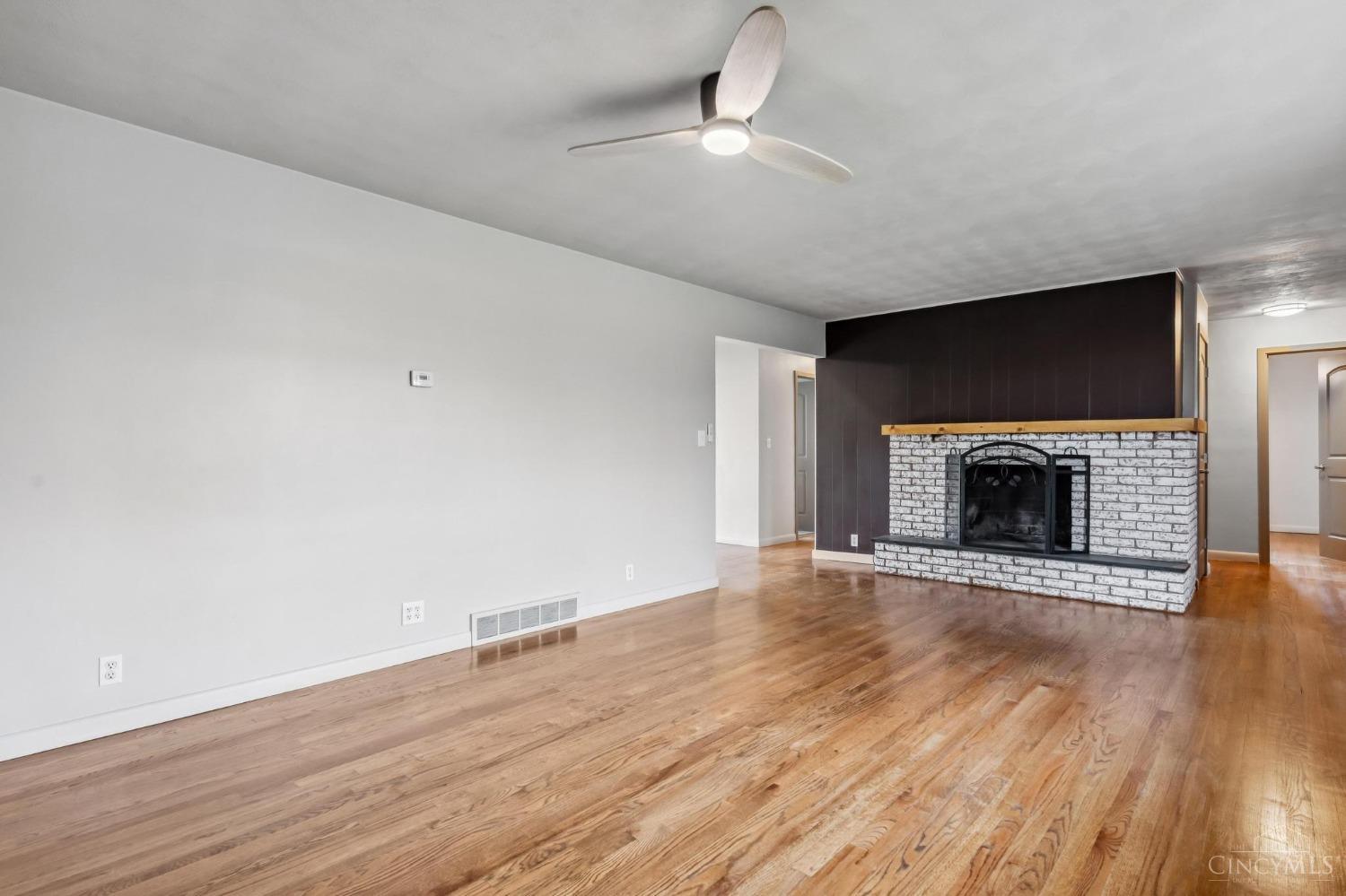 606 Valley View Drive, Middletown, Ohio image 4