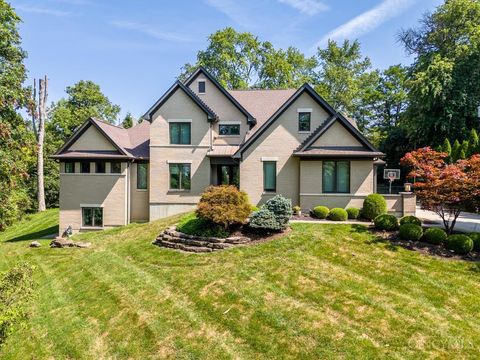 Photo of 8714 Weller Road, Montgomery, OH 45249 (MLS # 1853005)