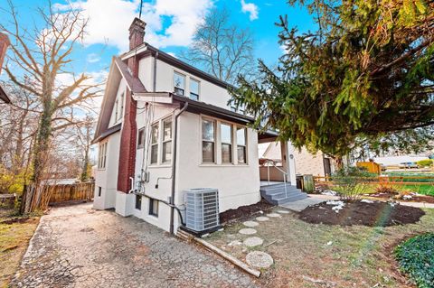 Photo of 3625 Zinsle Avenue, Cincinnati, OH 45213 (MLS # 1863565)