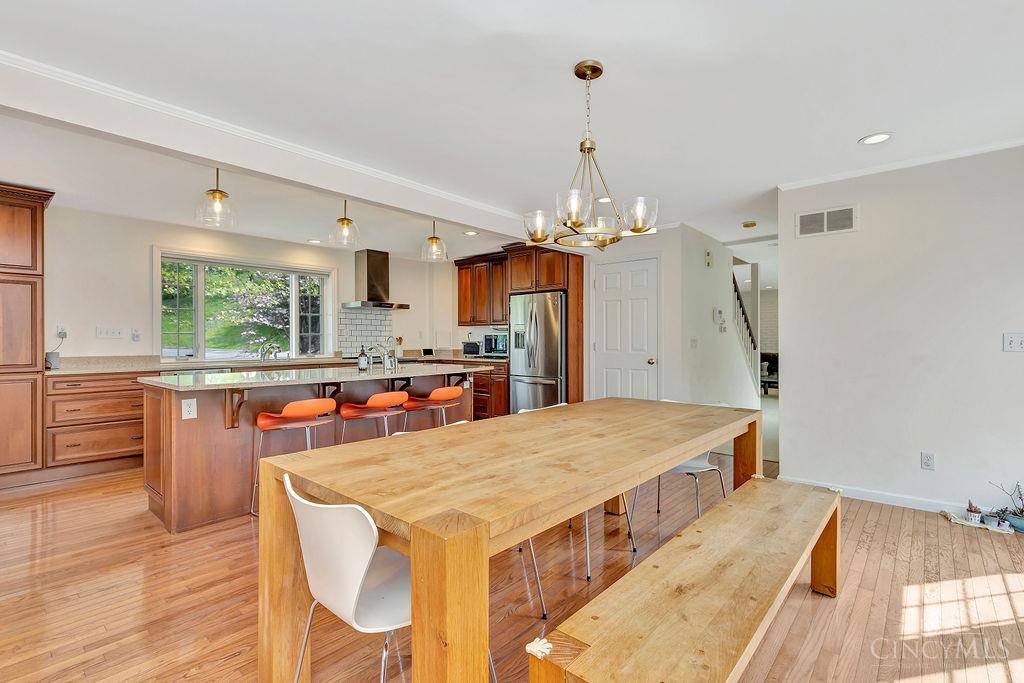 6999 Rowan Hill Drive