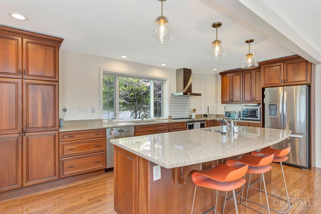 6999 Rowan Hill Drive