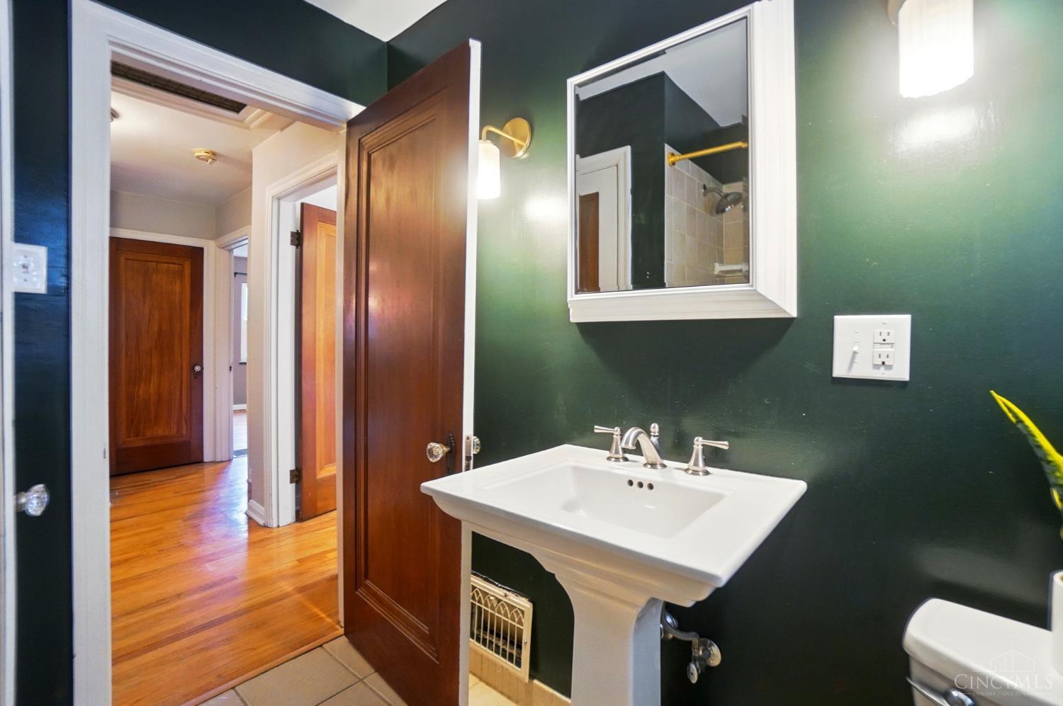 5909 Kimberly Avenue, Cincinnati, Ohio image 23