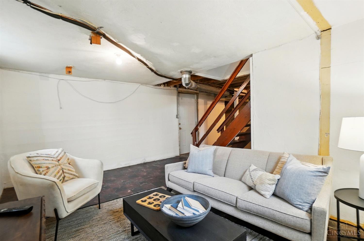 5909 Kimberly Avenue, Cincinnati, Ohio image 27