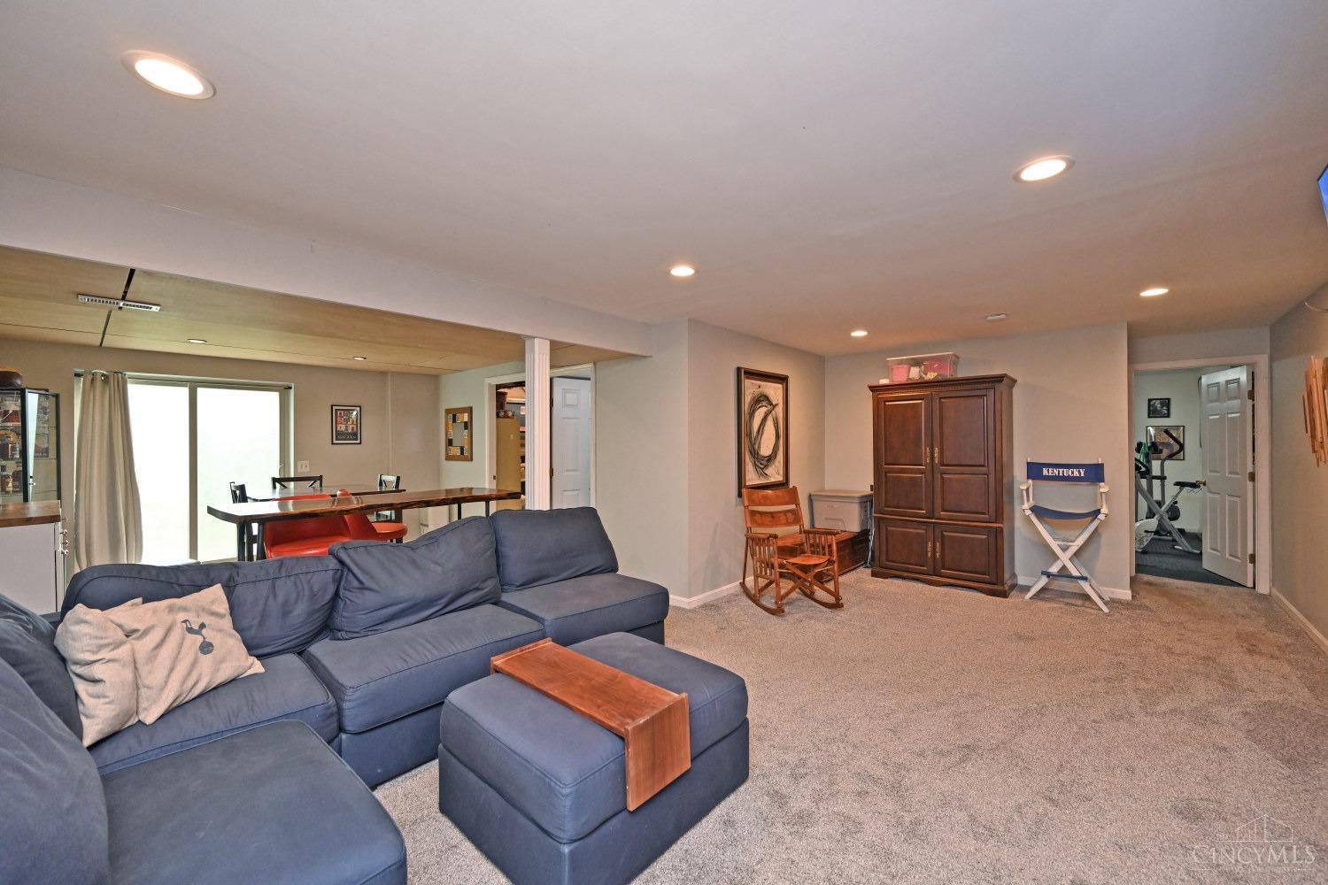 2204 Rose Meadow Lane, Anderson Twp, Ohio image 41