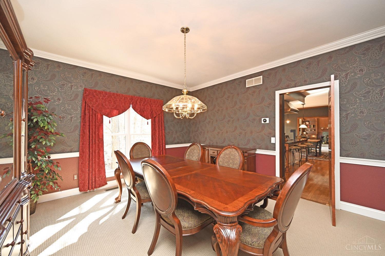 6826 Treeridge Drive, Anderson Twp, Ohio image 10