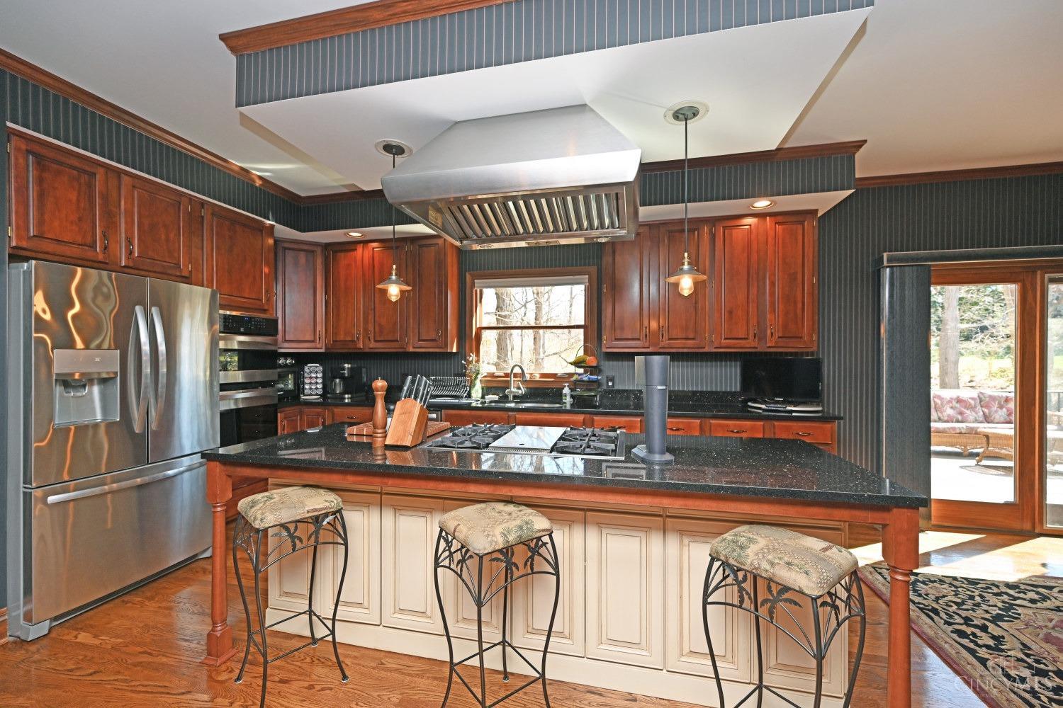 6826 Treeridge Drive, Anderson Twp, Ohio image 13